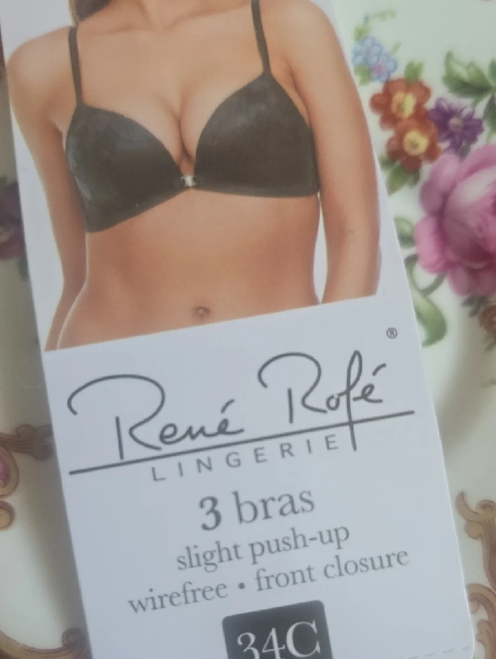 Rene Rofe Red Lace Push-Up Bra with Nude Lining - Picture 7 of 12